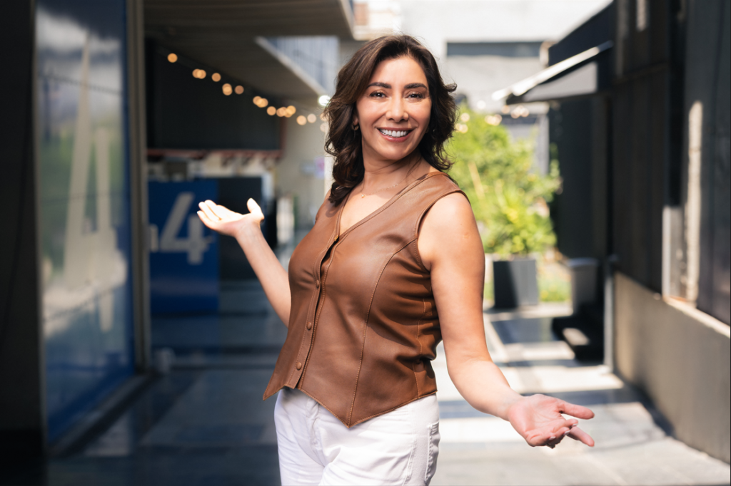 Carmen Gloria Fuerte y Claro
